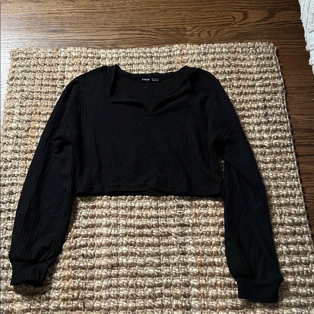 Black Cropped Long Sleeve Top